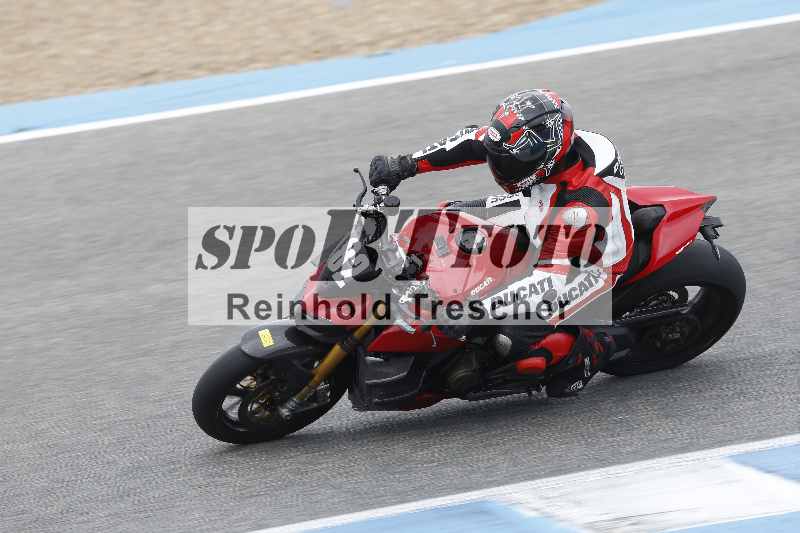 Archiv-2025/02 28.-31.01.2025 Moto Center Thun Jerez/gruen-green/82